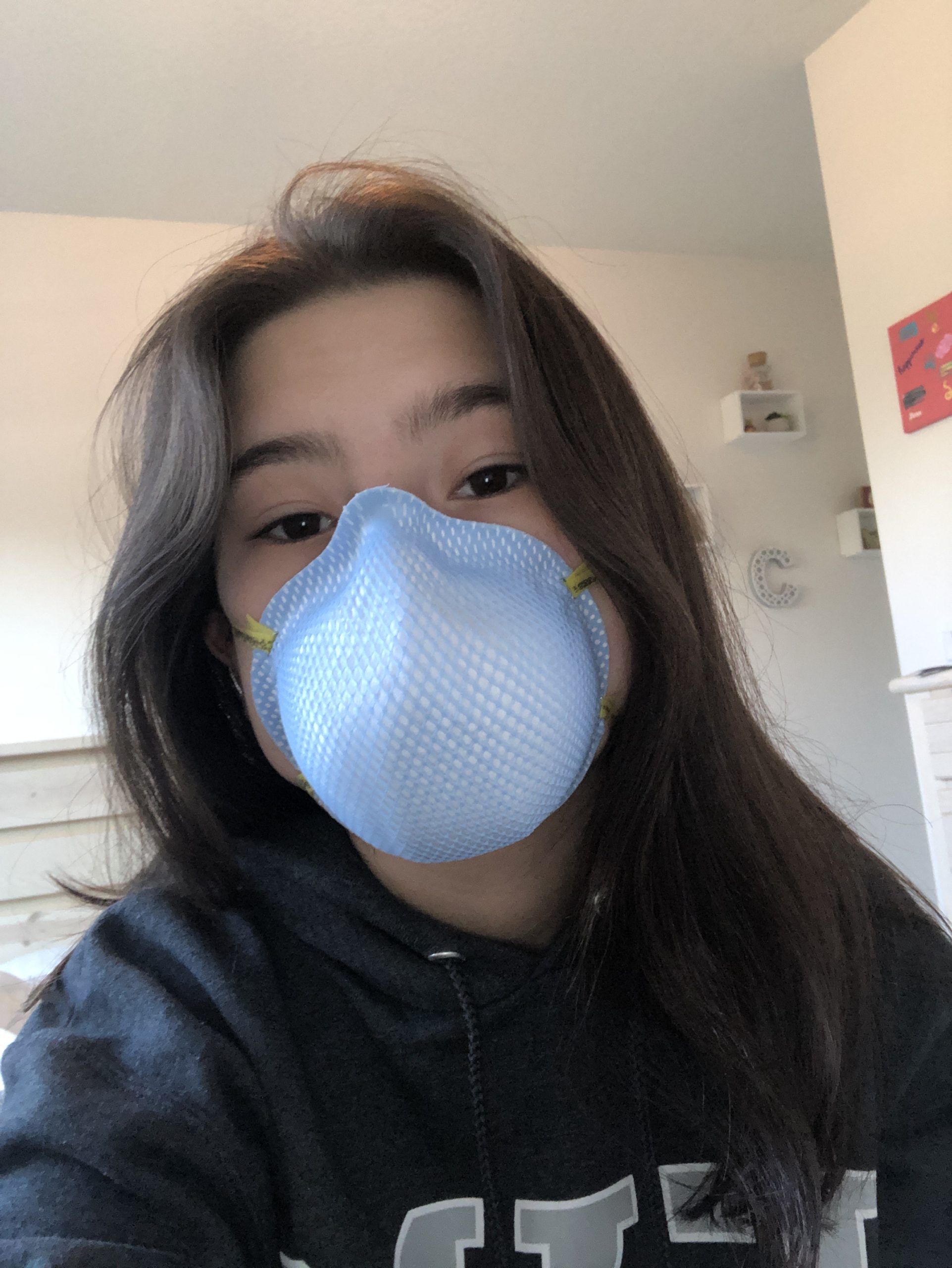 The student's selfie submission